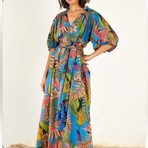 NWT Farm Rio Totally Tuiuiu Maxi Dress size Small